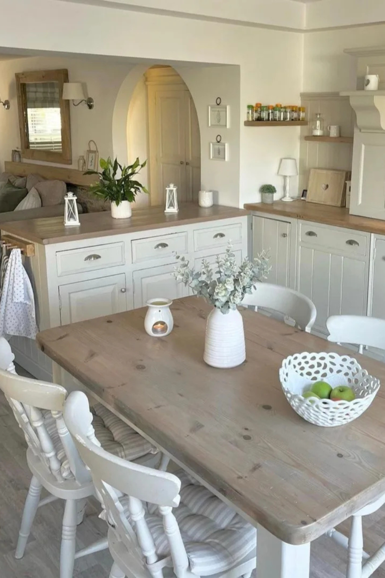 Cottage Dining Room Ideas
